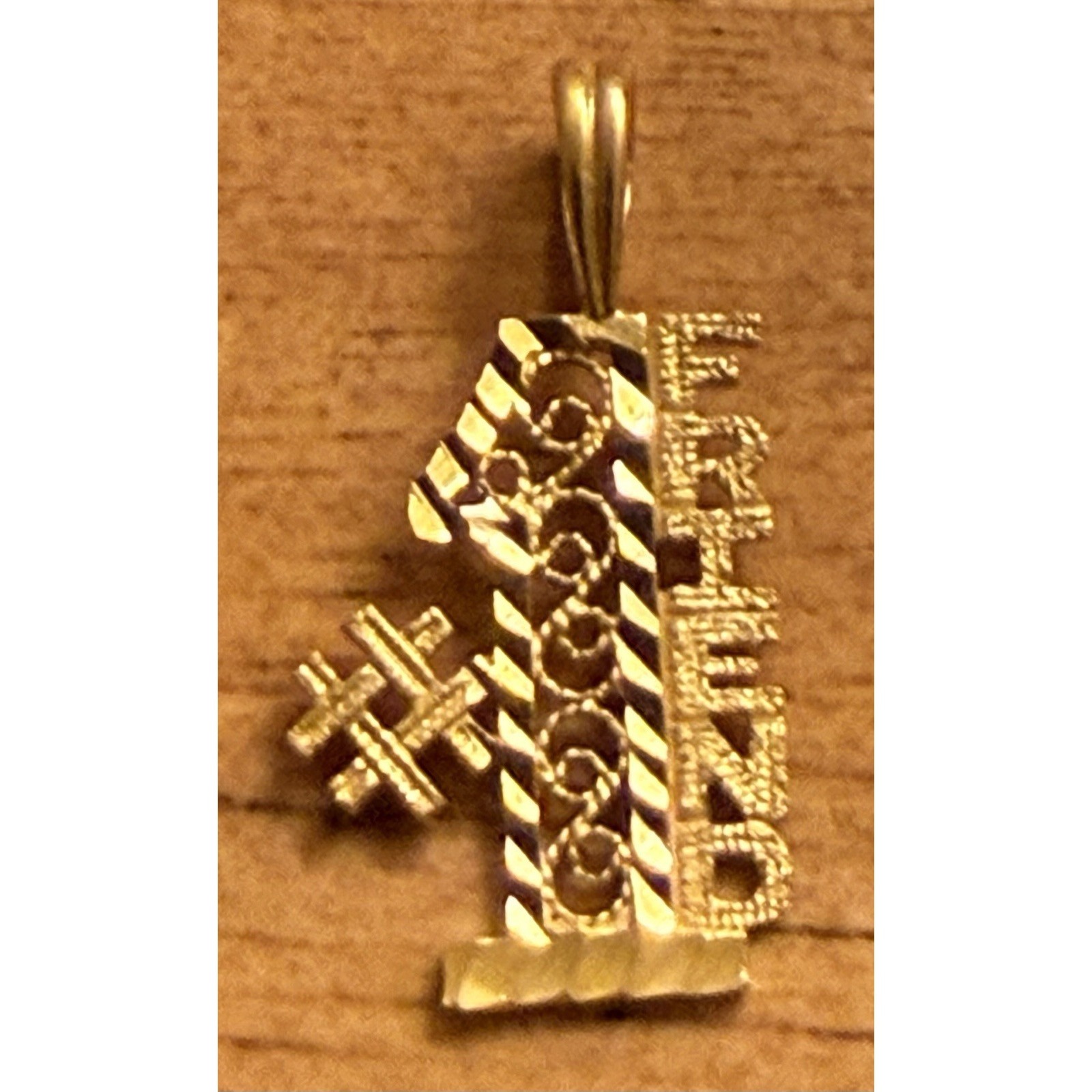 #1 Friend Diamond Cut Charm Pendant 14k "Or" Yellow Gold .6 Grams